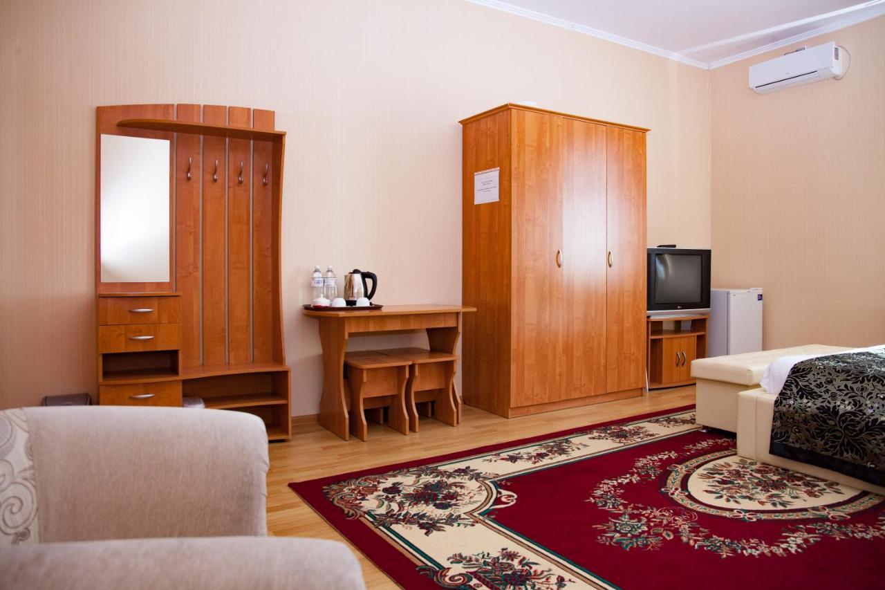 Ak Samal Hotel Karagandy Exteriör bild